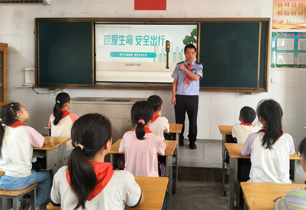 f57ba4ac62d948b39114cd05b85819a3.jpg f57ba4ac62d948b39114cd05b85819a3.jpg