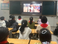 笔墨绘初心，童心追光行